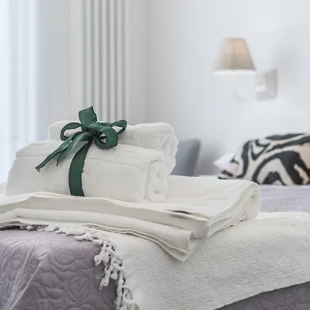 Incentro בית הארחה 3*